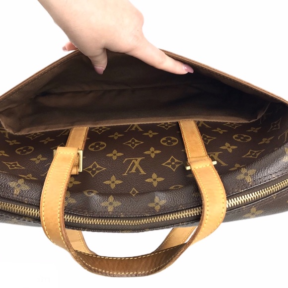 LOUIS VUITTON Porte-Documents Pegase Briefcase Bag - Picture 2 of 8